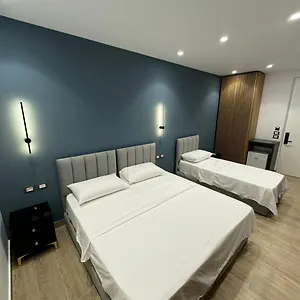 sea-la-vie-durres.albaniahotels.org/