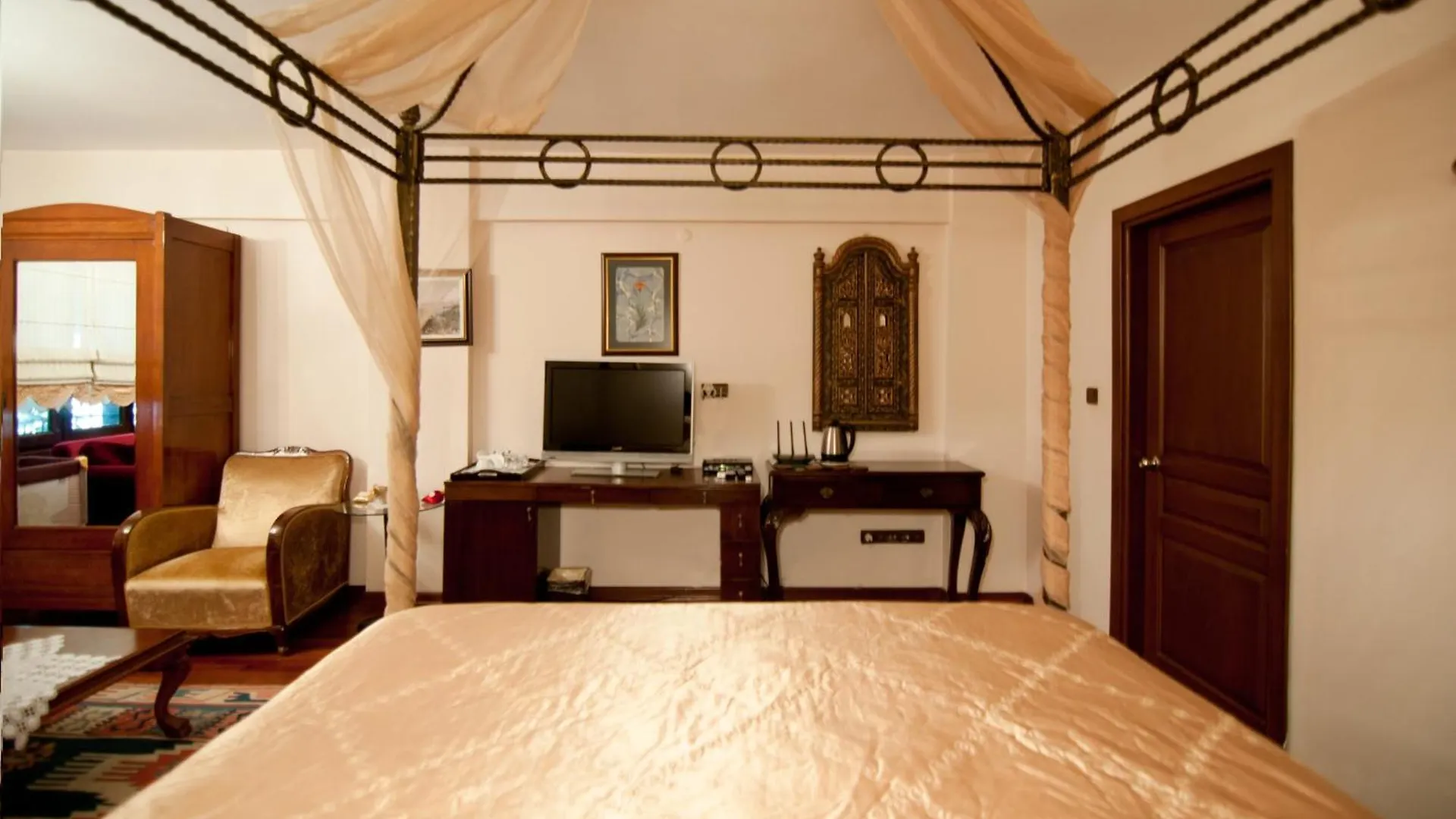 Villa Sphendone Suites Istanbul Hotel