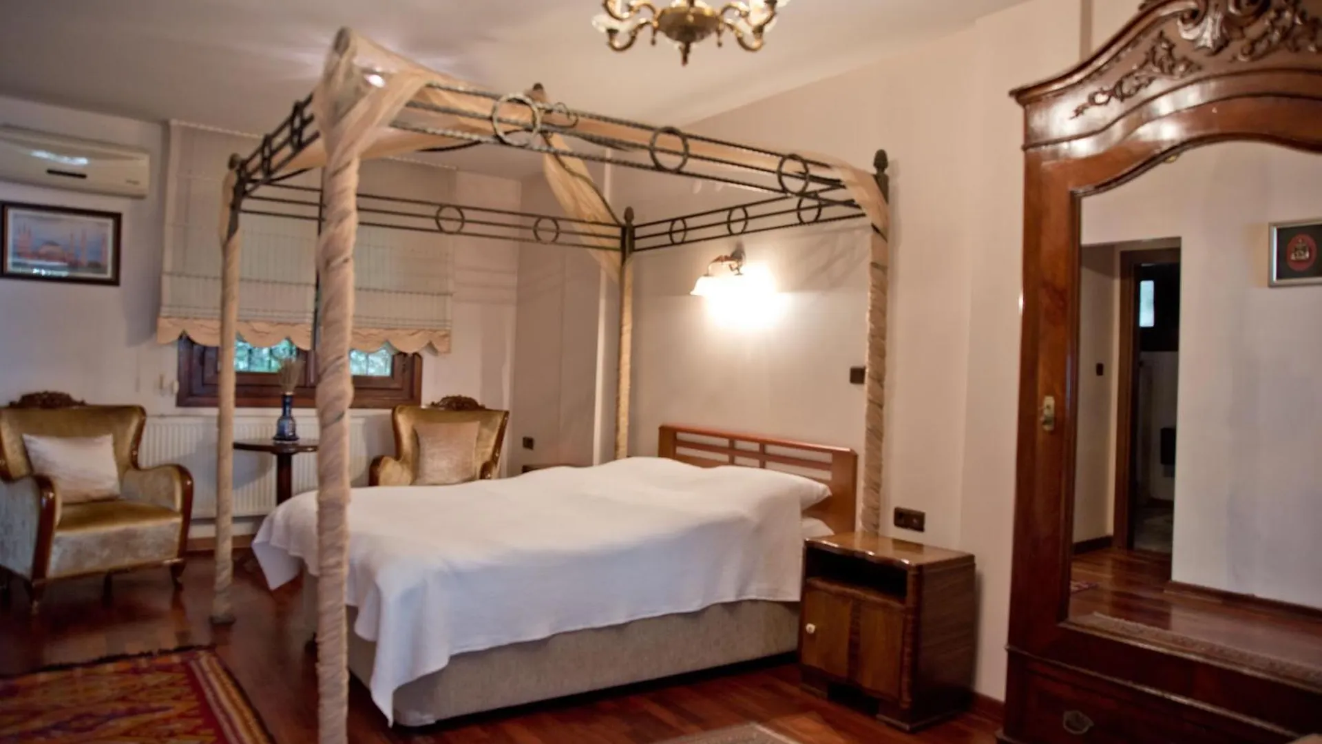 Villa Sphendone Suites Istanbul Hotel